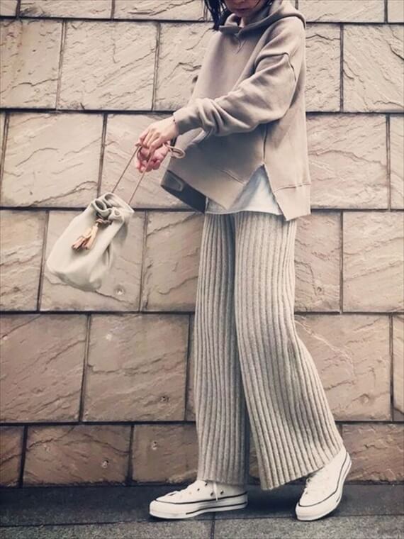 ビッグサイズパーカーを大人らしく 今日は何着る Workingアラカンのリアルコーデ